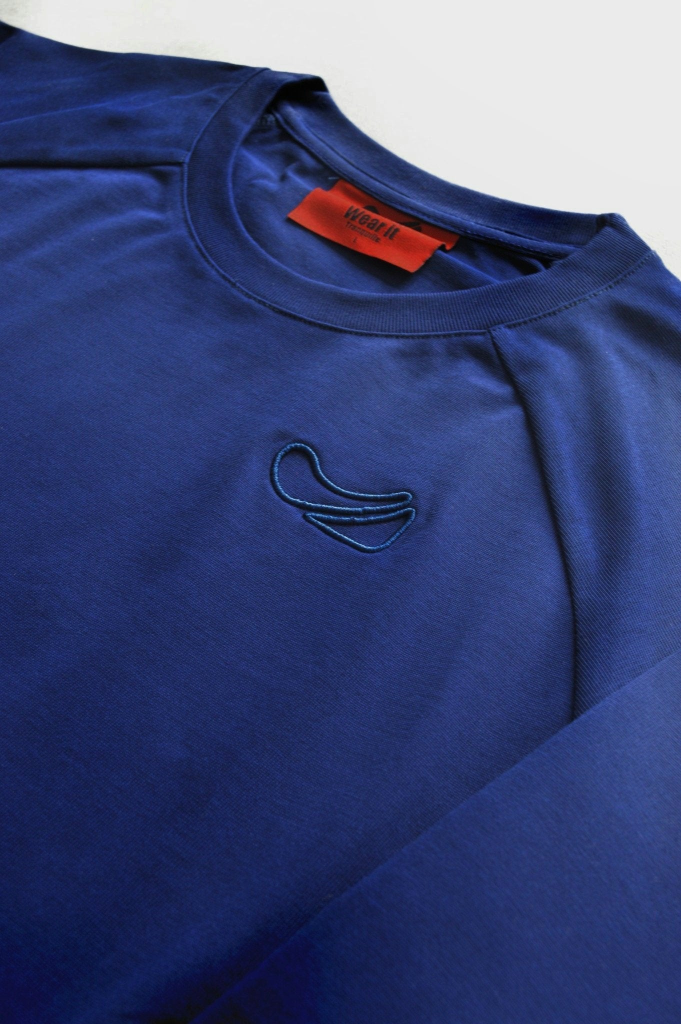 NAVY BLUE LONGSLEEVEwindbreaker
